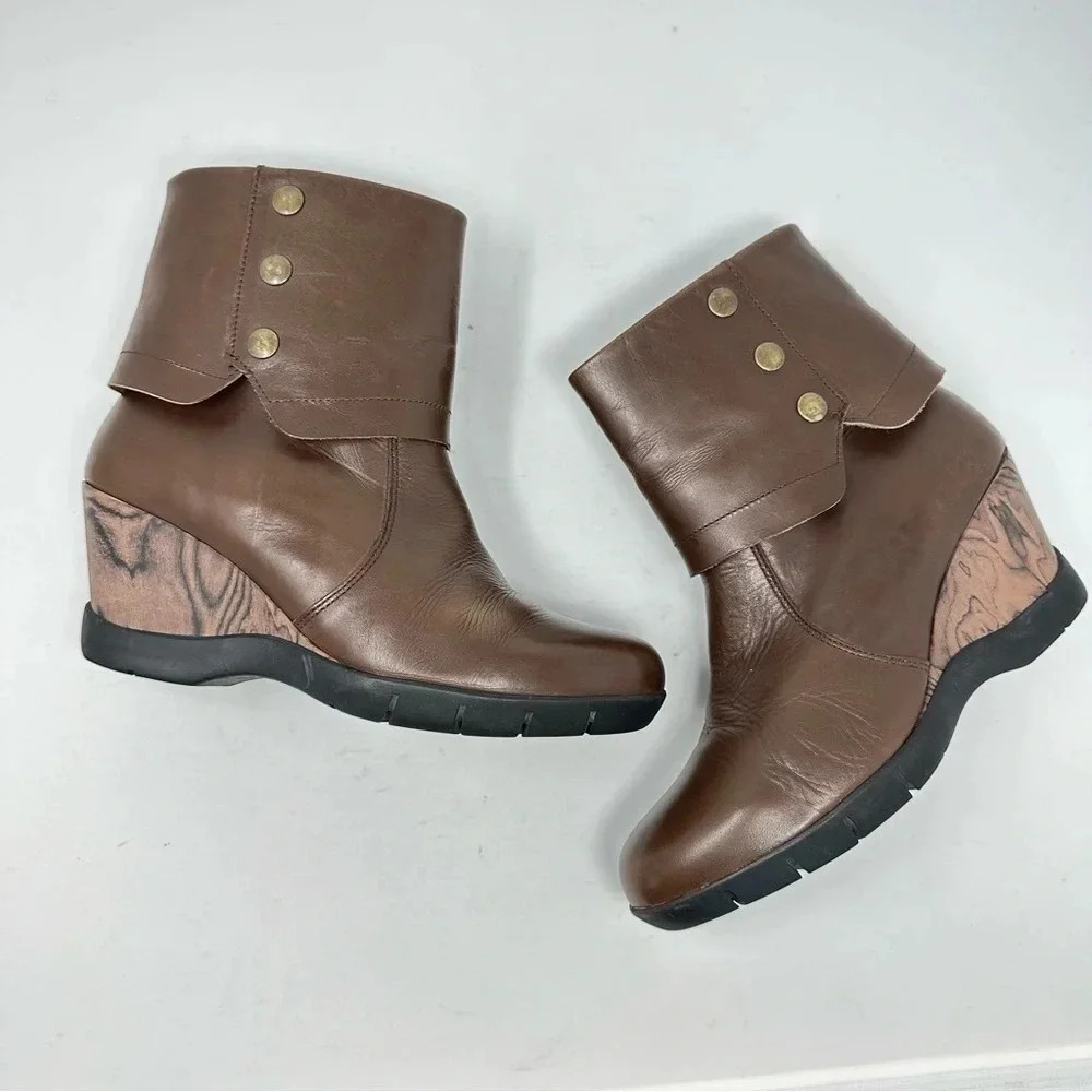 Sanita Maddox Brown Leather Booties size 39 US 8‎ - 8.5 EUC Comfort Classic